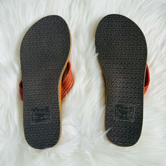 BILLABONG KAI SANDALS ORANGE SIZE 7 NWOT - Picture 4 of 6
